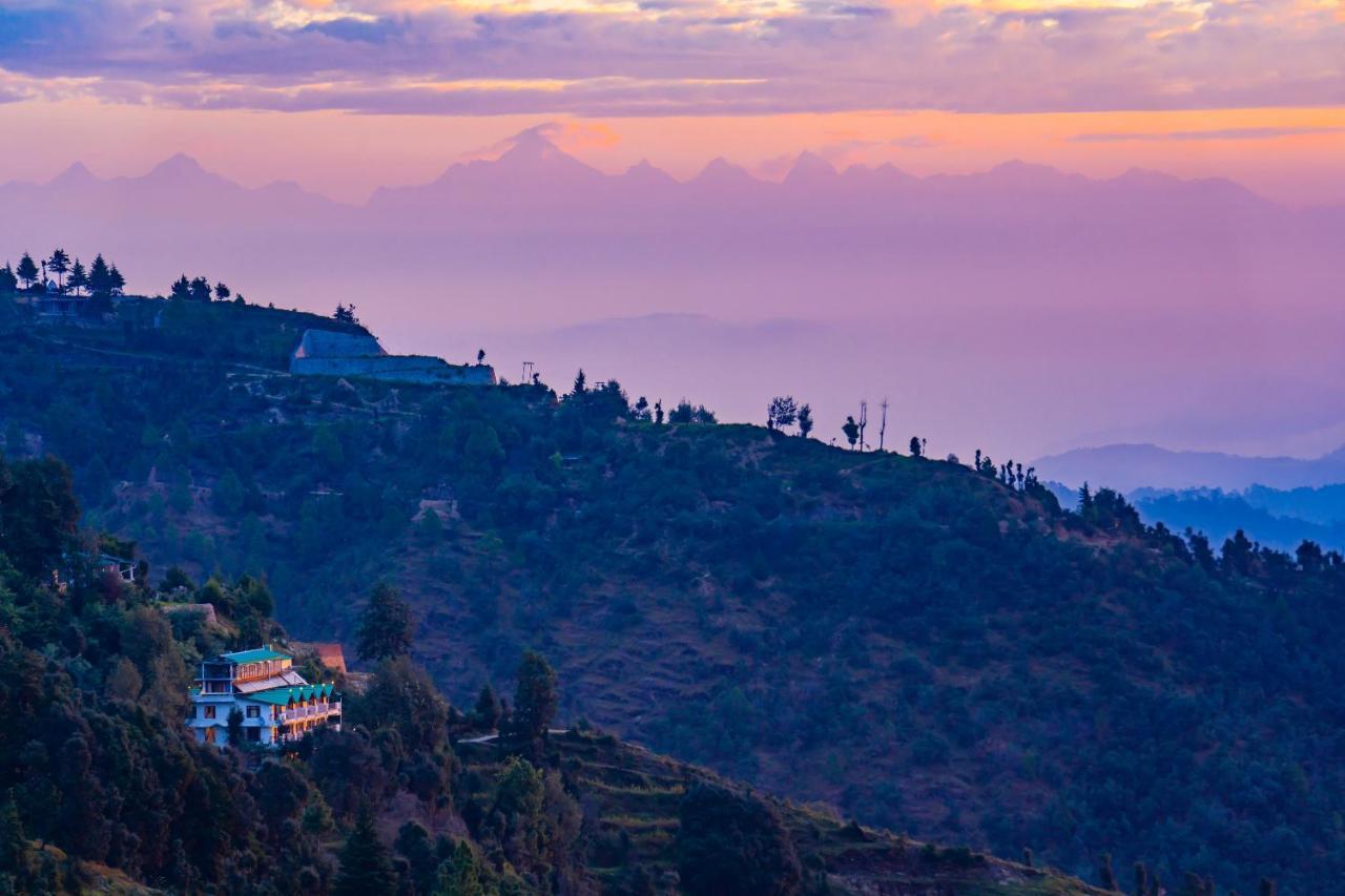 Gostops Mukteshwar Luaran gambar